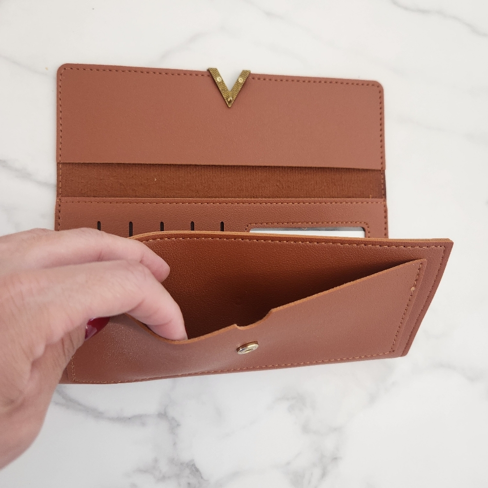 Brown Pu Leather Clutch Wallet With Gold V Accent - Picture 10 of 13